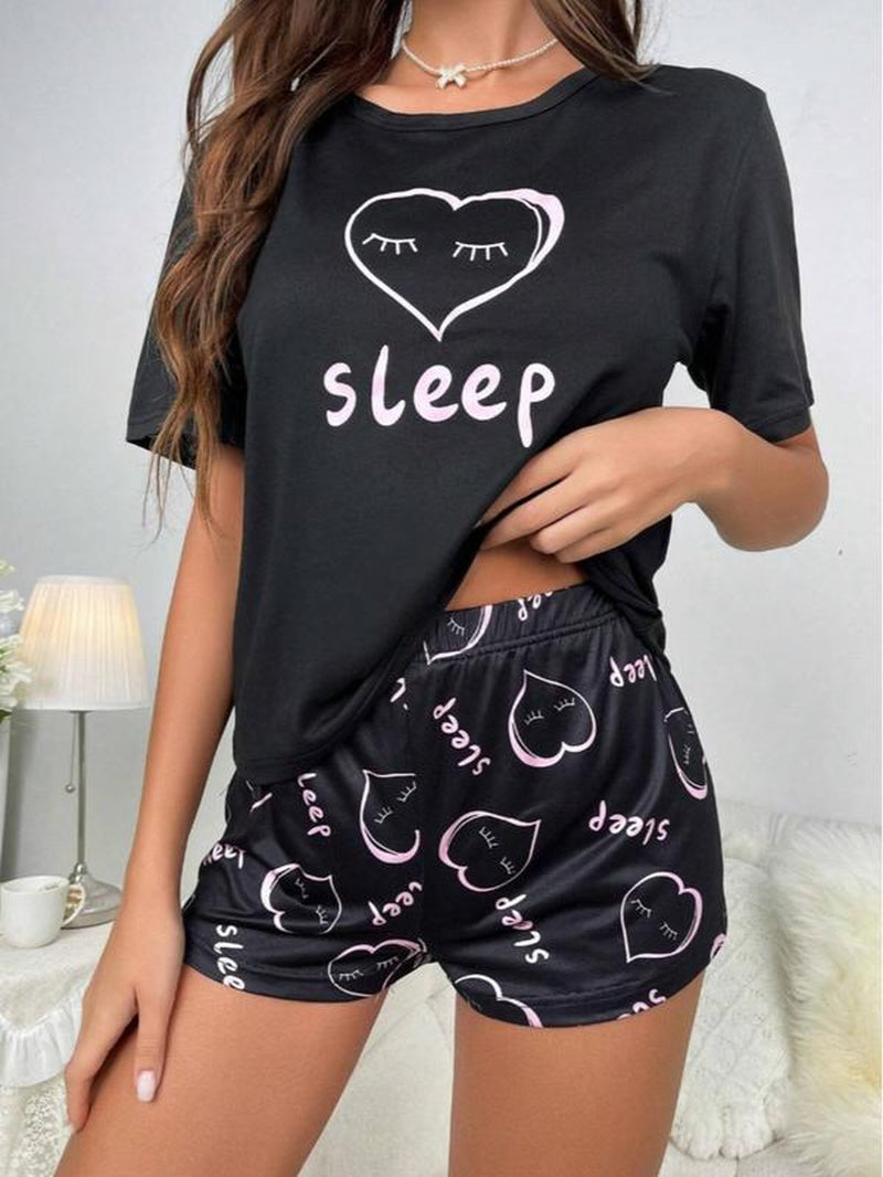 Cozy Comfort: Women's All-Over Print Tee & Shorts Pajama Set - The Perfect Casual Sleepwear for Every Season