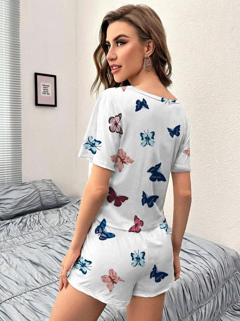 Cozy Comfort: Women's All-Over Print Tee & Shorts Pajama Set - The Perfect Casual Sleepwear for Every Season