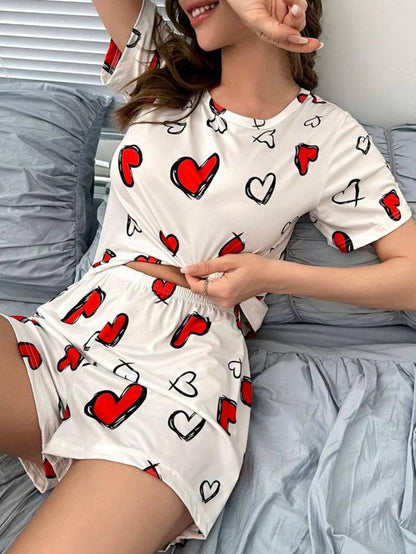 Cozy Comfort: Women's All-Over Print Tee & Shorts Pajama Set - The Perfect Casual Sleepwear for Every Season