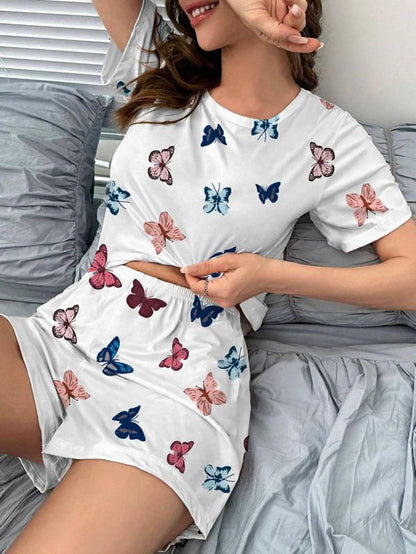 Cozy Comfort: Women's All-Over Print Tee & Shorts Pajama Set - The Perfect Casual Sleepwear for Every Season